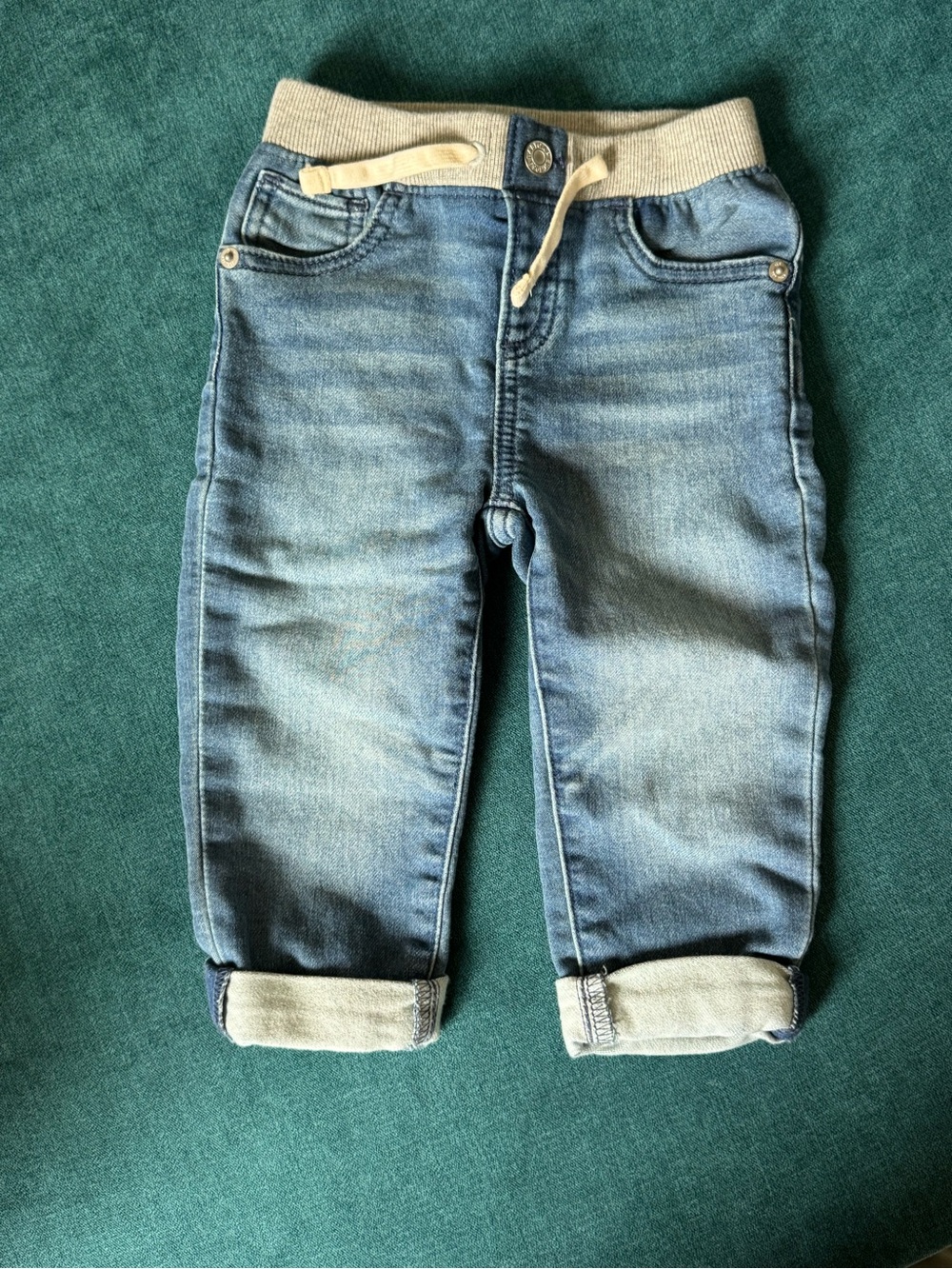 GAP Light Blue Denim Jogger Jeans with Cream Waistband
